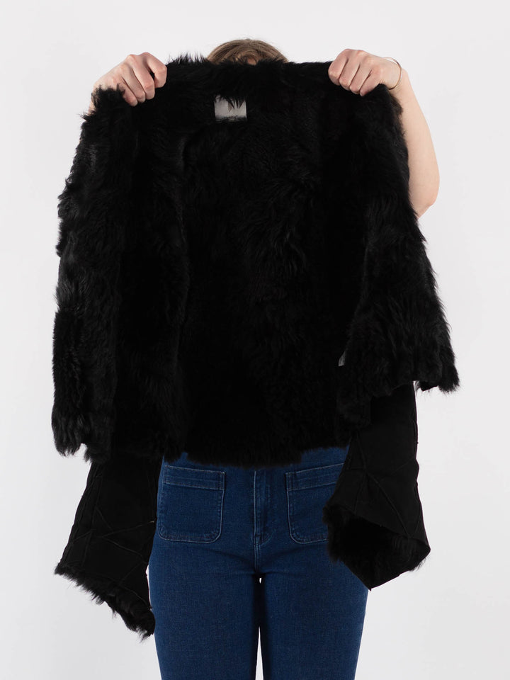 Vintage 90's Women Sheepskin Jacket in BlackV9416
