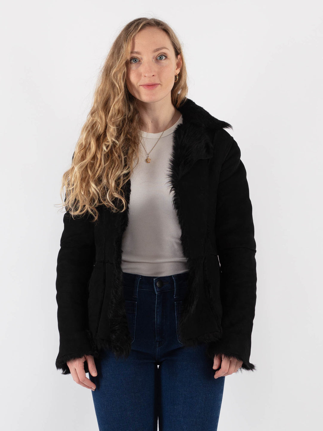 Vintage 90's Women Sheepskin Shearling Jacket in BlackV9417