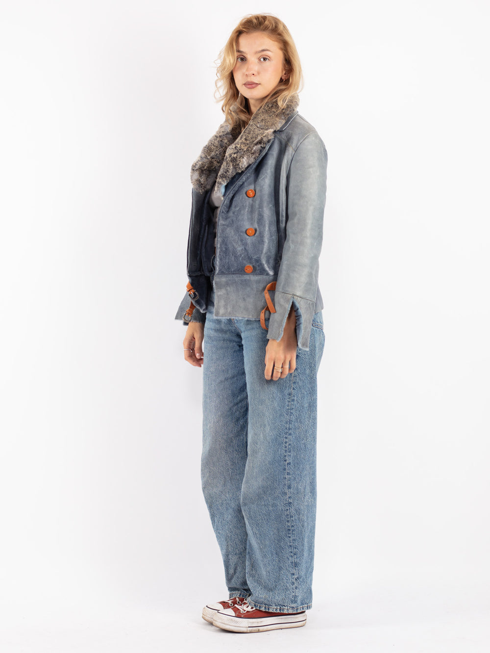 Vintage 90's Women Sheepskin Jacket in Blue