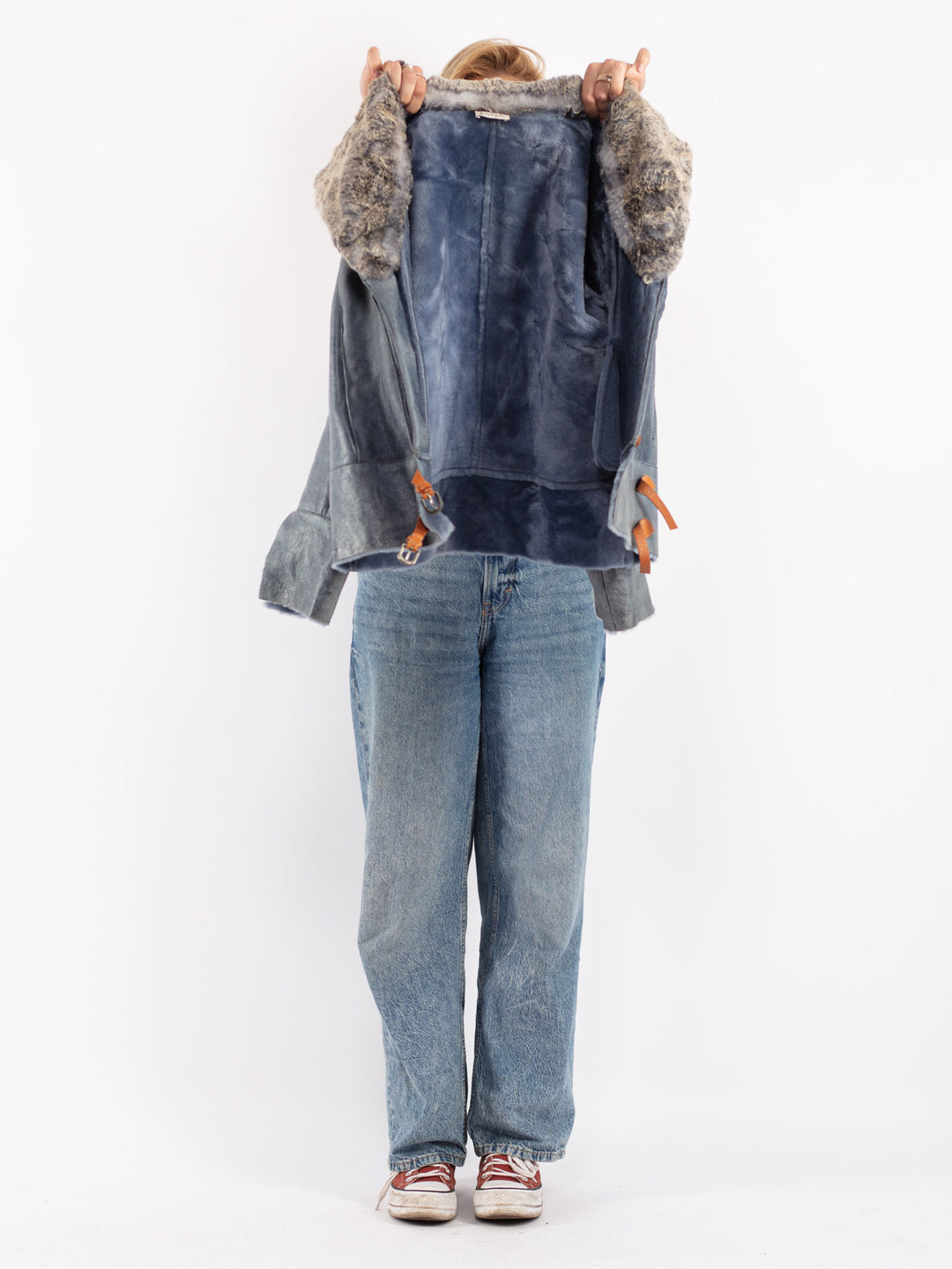 Vintage 90's Women Sheepskin Jacket in Blue