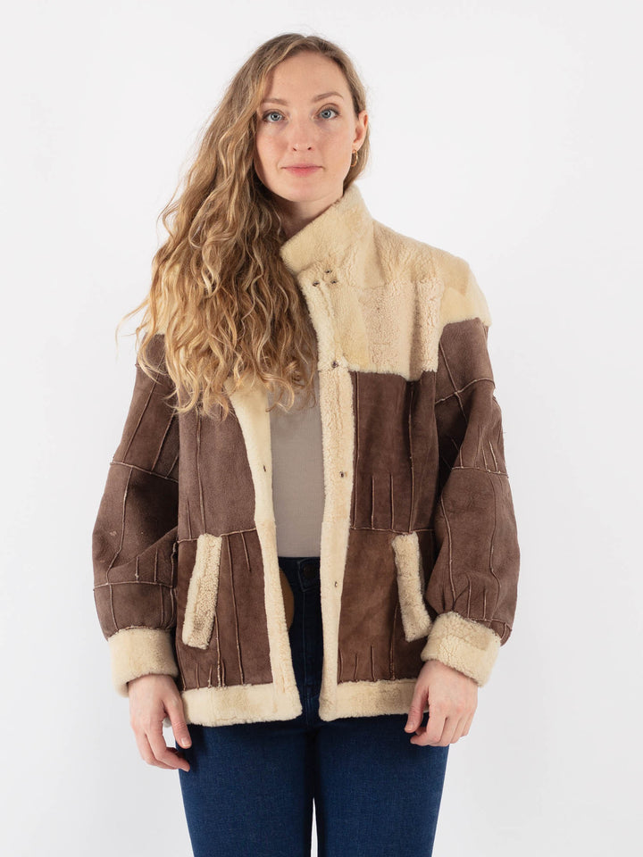 Vintage 90's Women Sheepskin Jacket in BrownV9432