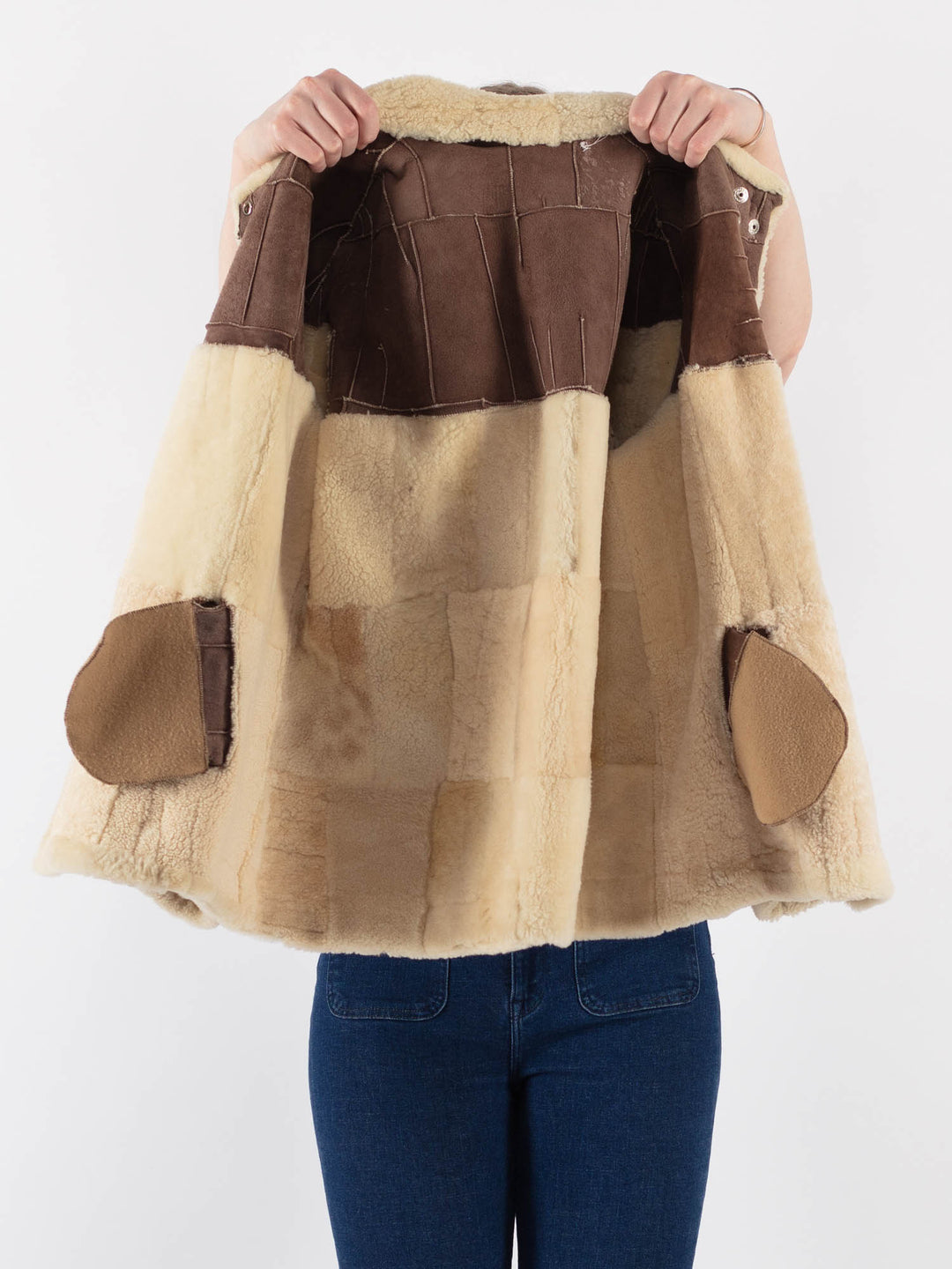 Vintage 90's Women Sheepskin Jacket in BrownV9432