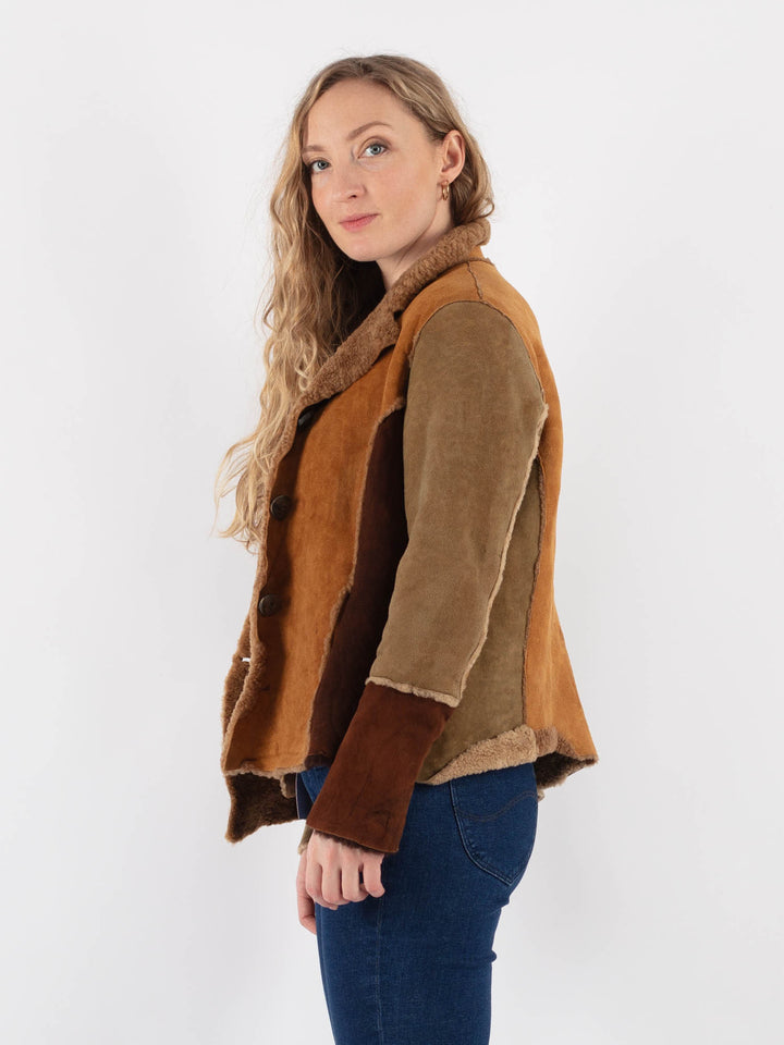 Vintage 90's Women Sheepskin Jacket in BrownV9434