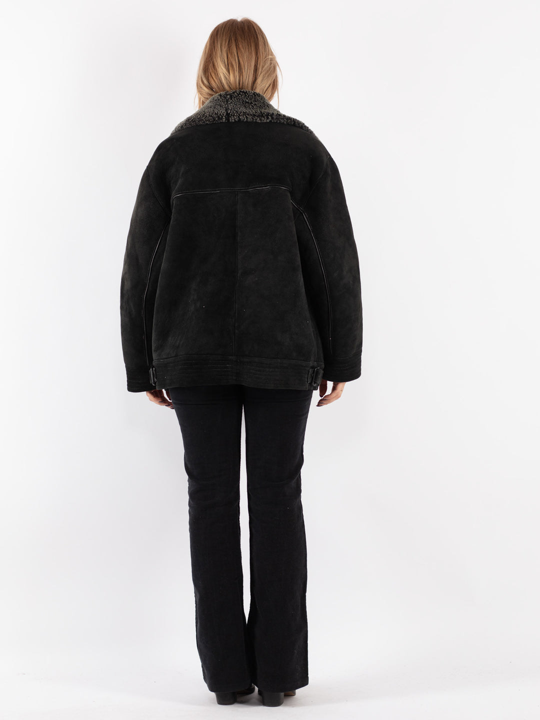 Vintage 90's Women Sheepskin Jacket in Black