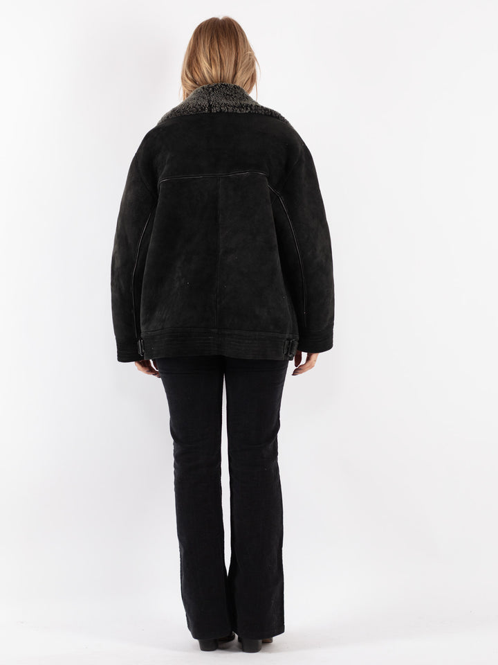 Vintage 90's Women Sheepskin Jacket in Black