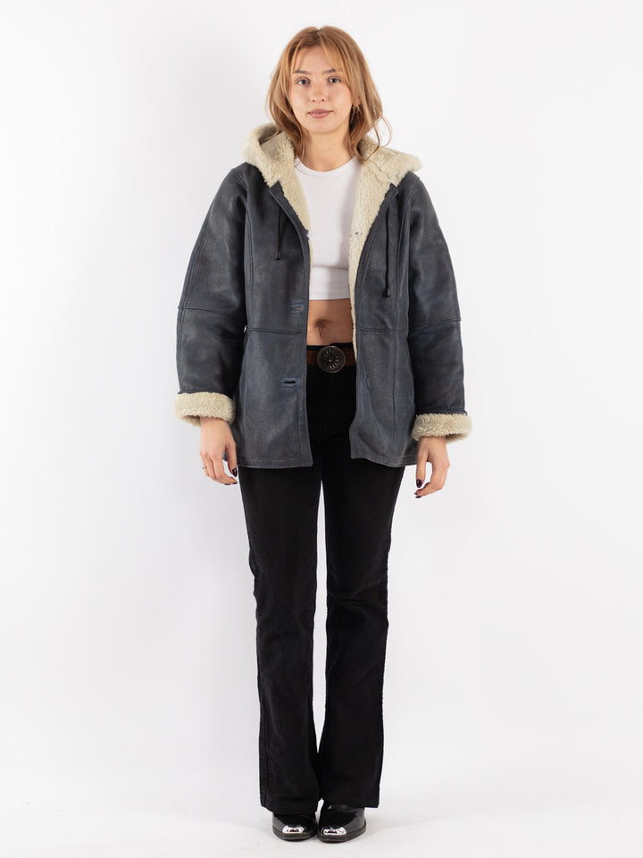 Vintage 90's Women Sheepskin Jacket in Gray