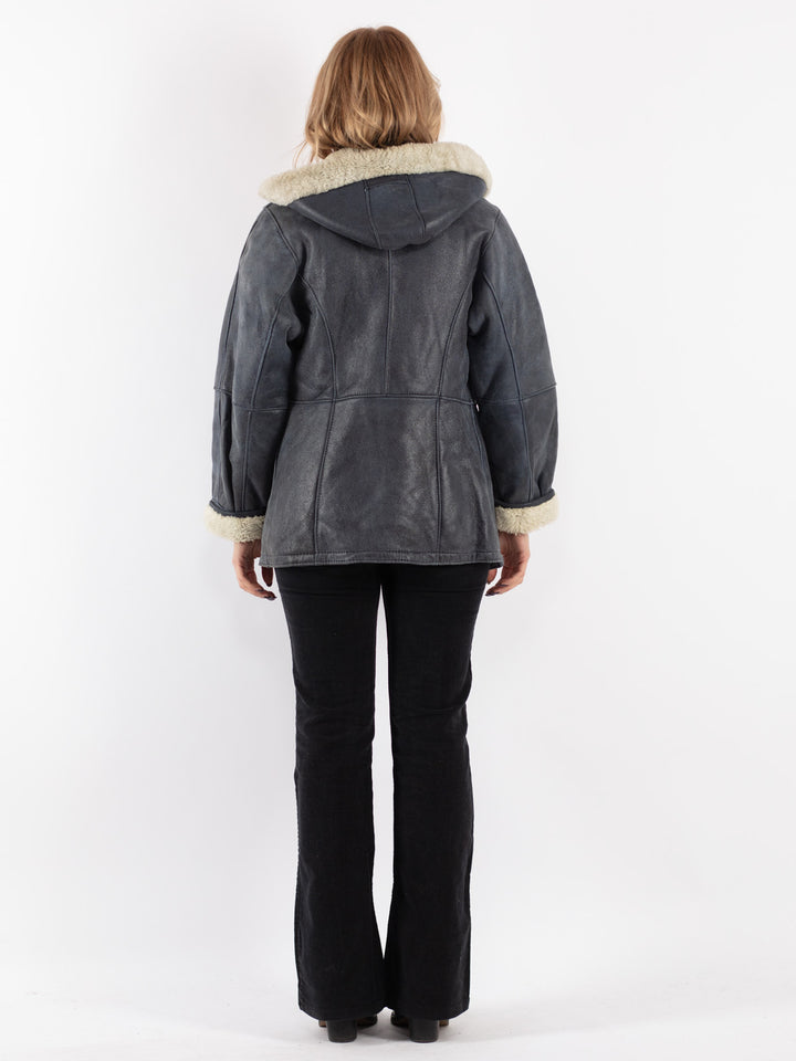 Vintage 90's Women Sheepskin Jacket in Gray