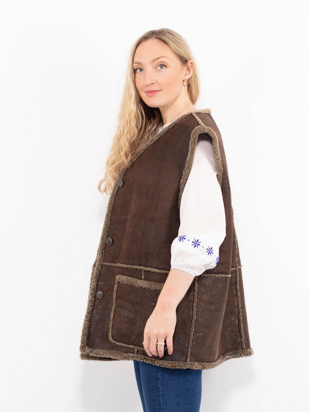 Vintage 90's Women Sheepskin Vest in BrownA0976