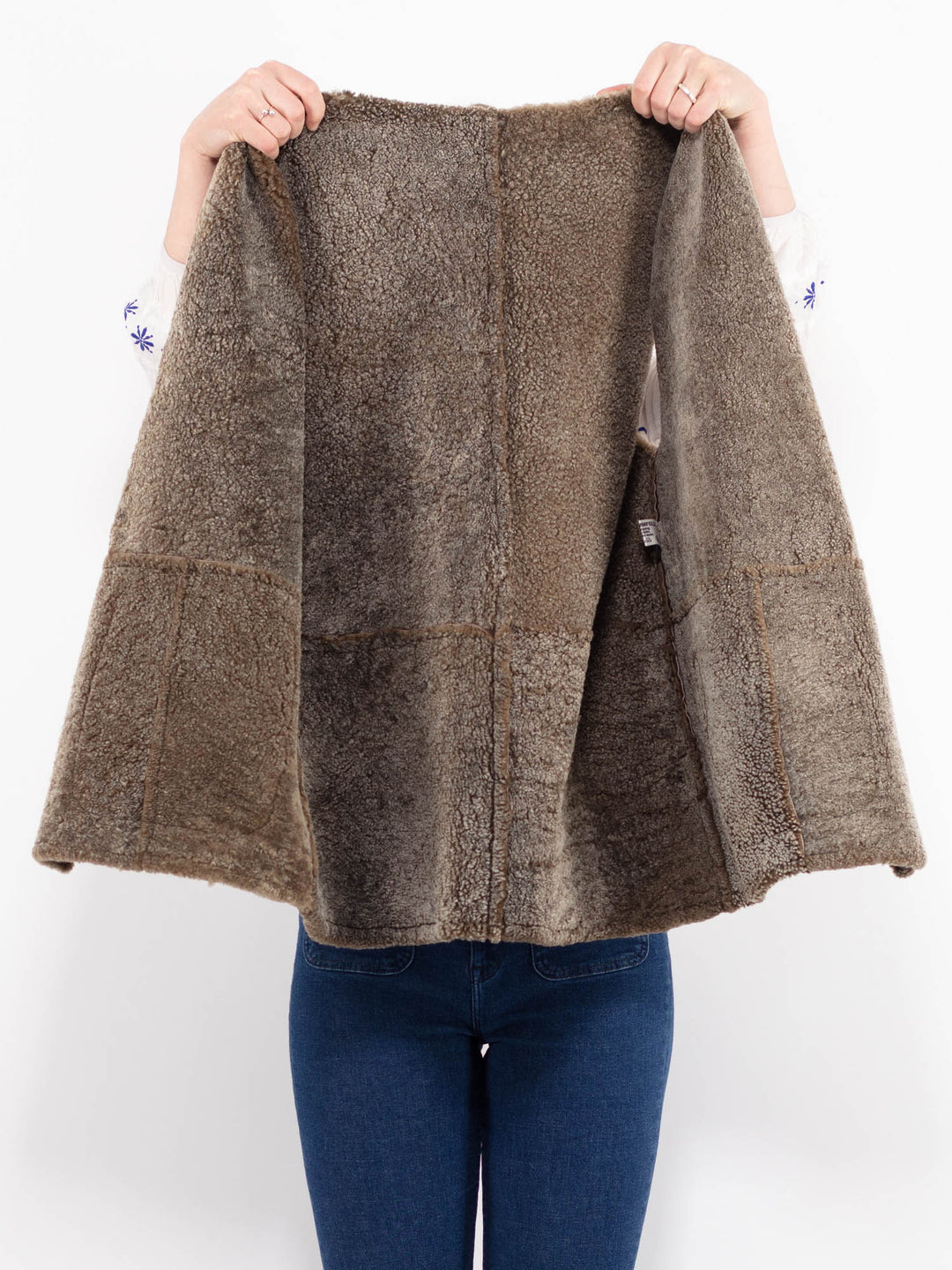 Vintage 90's Women Sheepskin Vest in BrownA0976