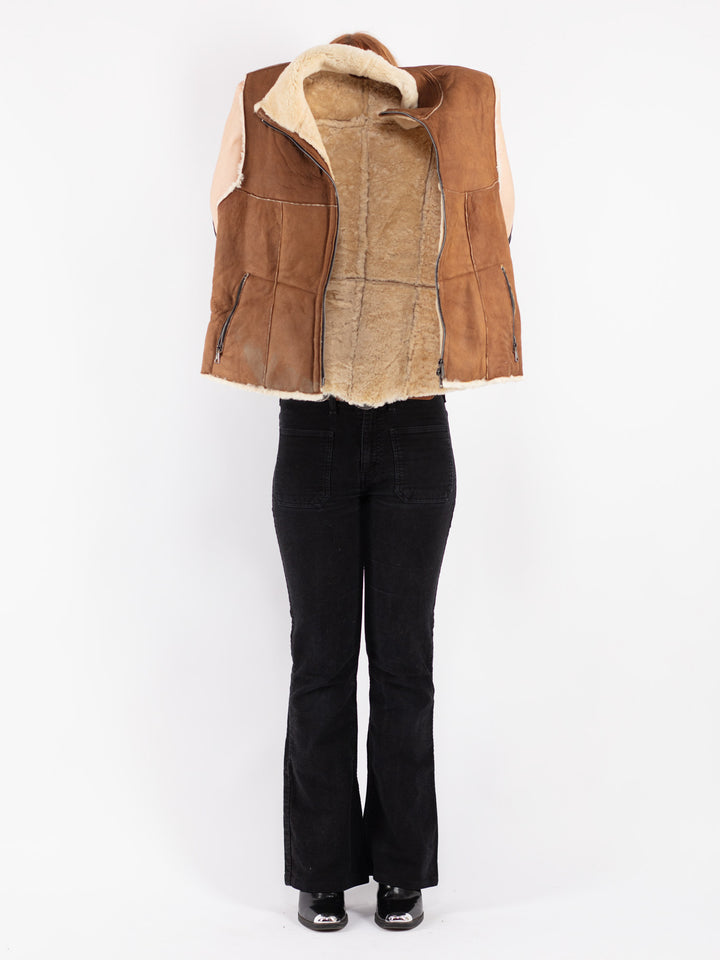 Vintage 00's Women Sheepskin Vest in Brown