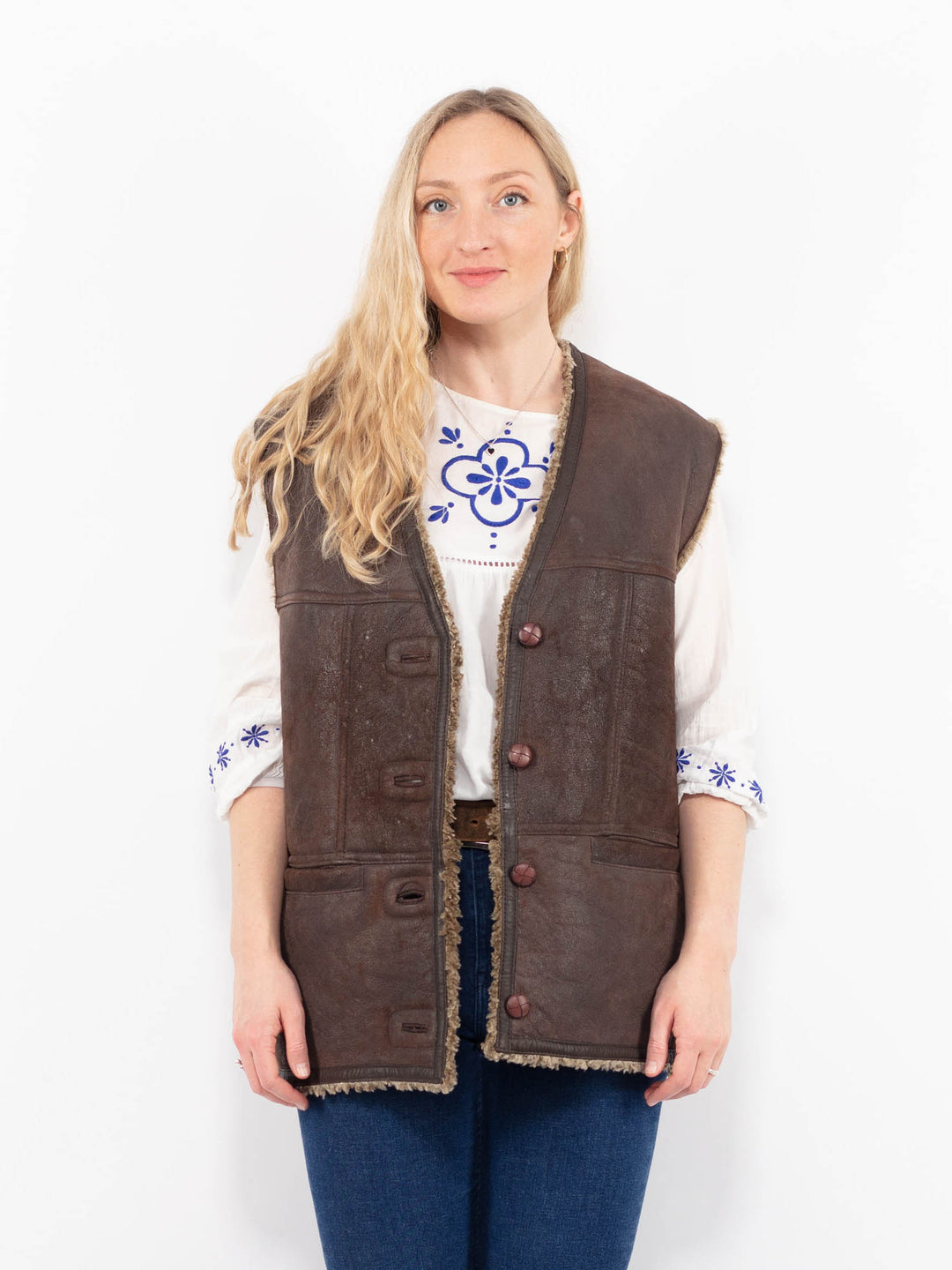 Vintage 90's Women Sheepskin Vest in BrownA1000