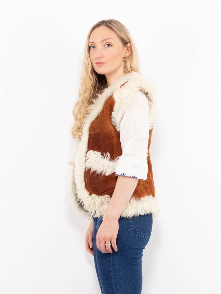 Vintage 90's Women Sheepskin Vest in BrownA1023