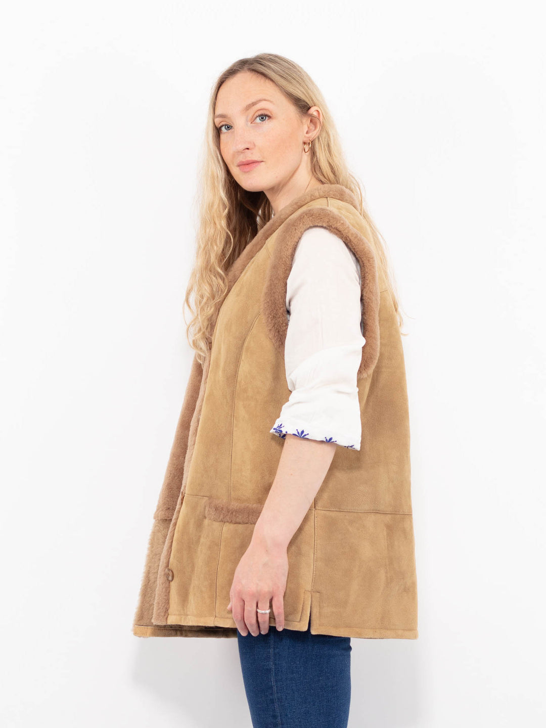 Vintage 90's Women Sheepskin Vest in BeigeA1025