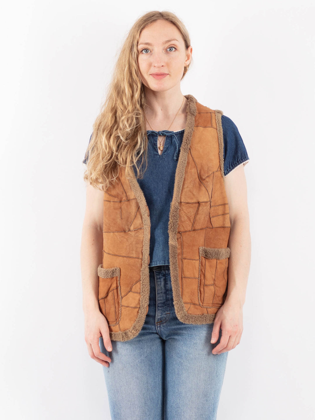 Vintage 90's Women Sheepskin Vest in BrownV9525