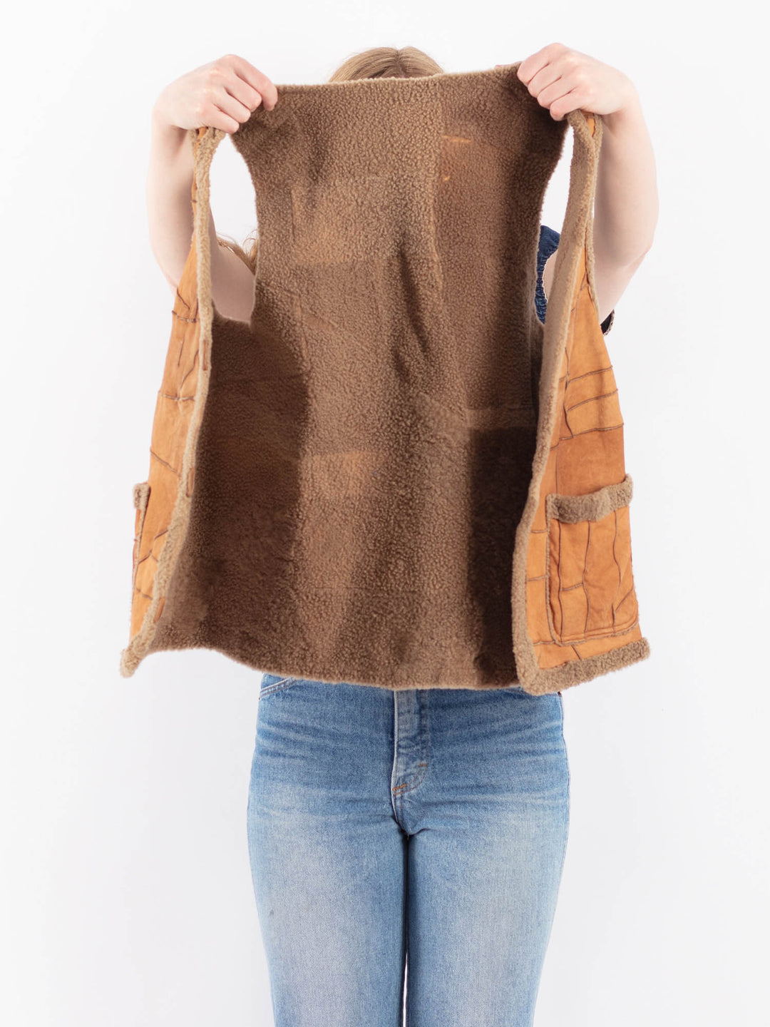 Vintage 90's Women Sheepskin Vest in BrownV9525