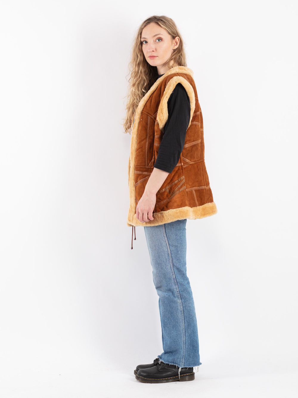 Vintage 90's Women Sheepskin Vest in Brown