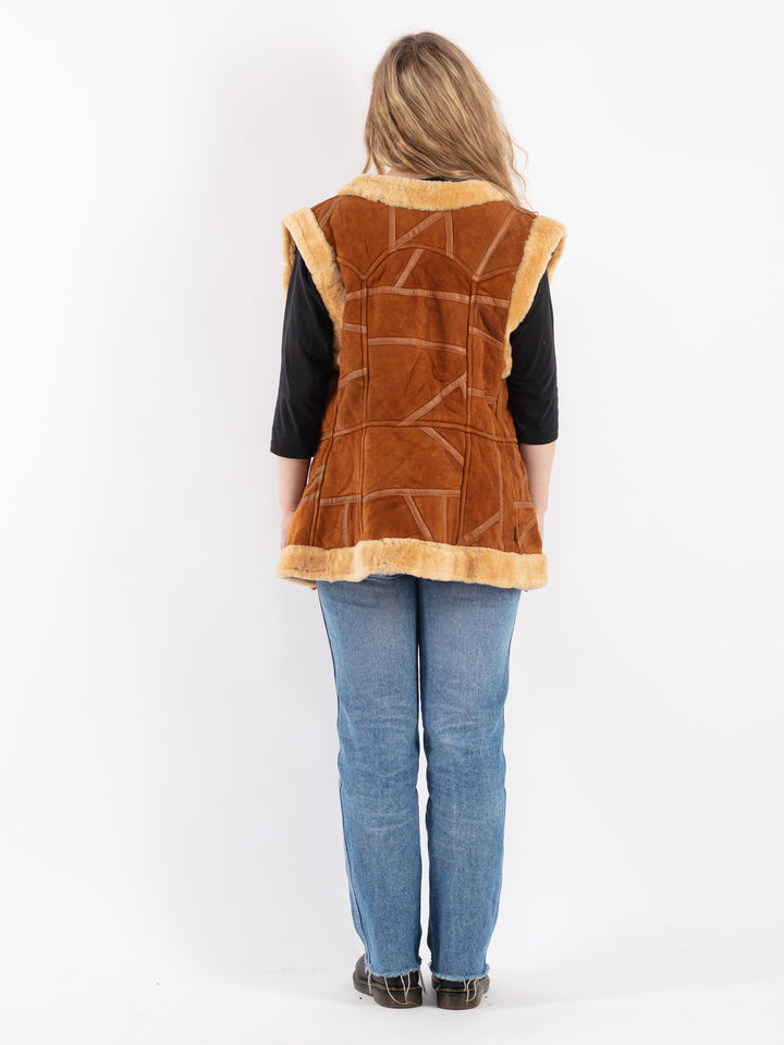 Vintage 90's Women Sheepskin Vest in Brown