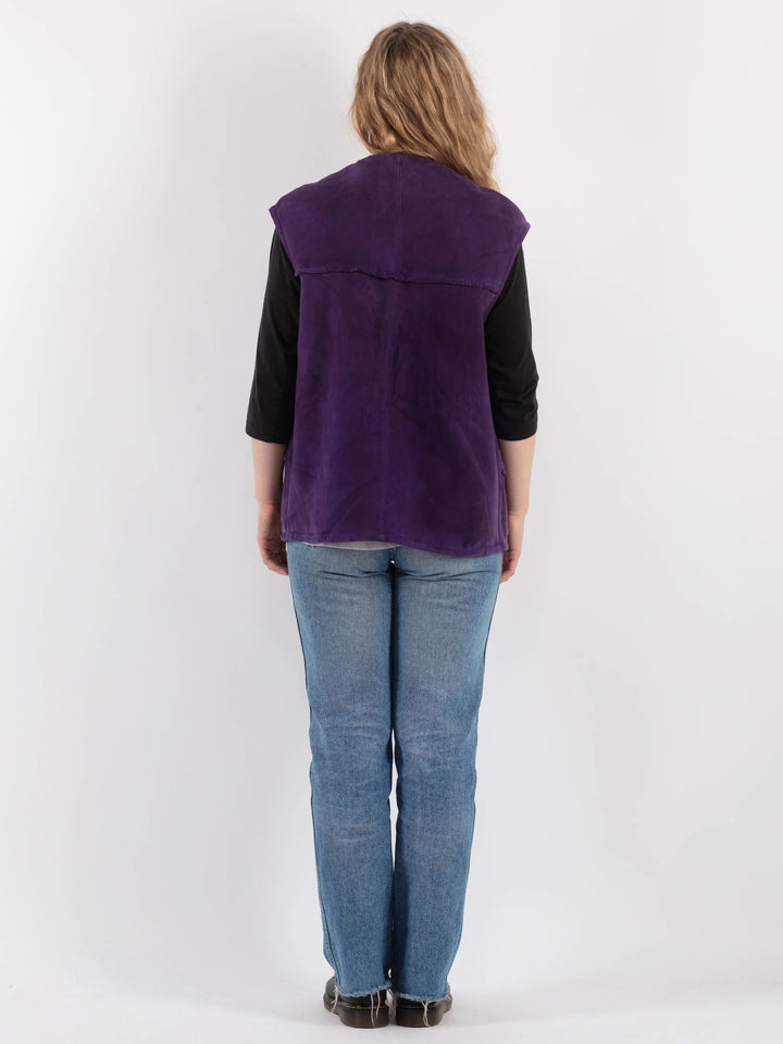 Vintage 90's Women Sheepskin Vest in PurpleV9331
