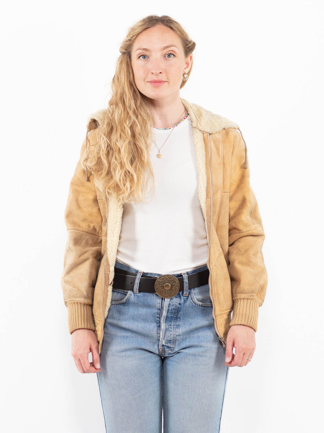 Vintage 90's Women Sheepskin Jacket in BeigeA0340