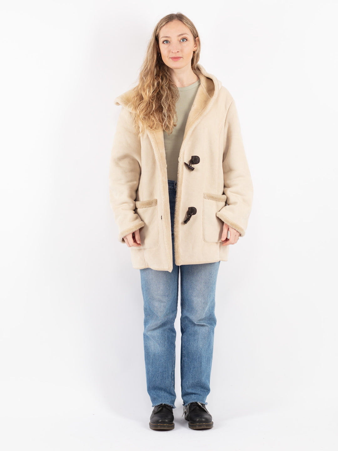 Vintage 90's Women Sherpa Coat in Beige