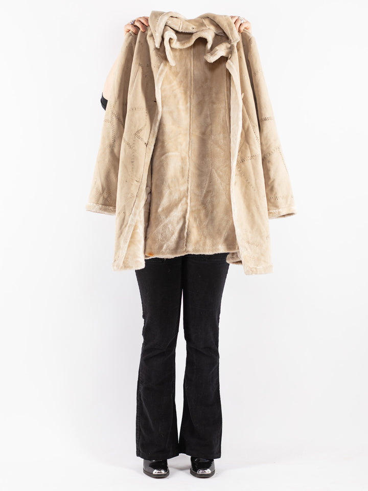 Vintage 90's Women Sherpa Coat in Beige