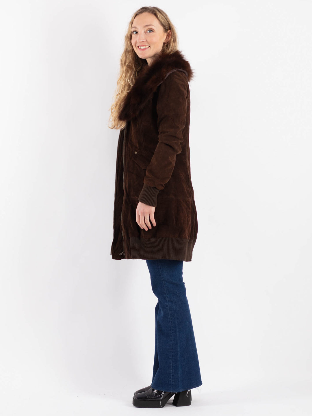 Vintage 90's Women Suede Coat in Brown