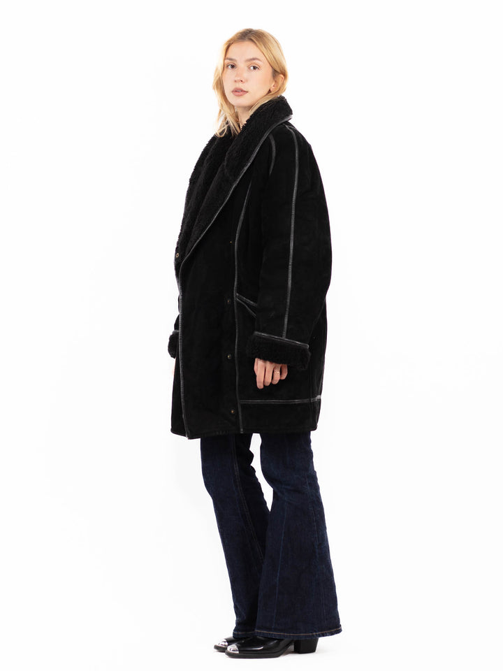 Vintage 90's Women Suede Sherpa Coat in Black