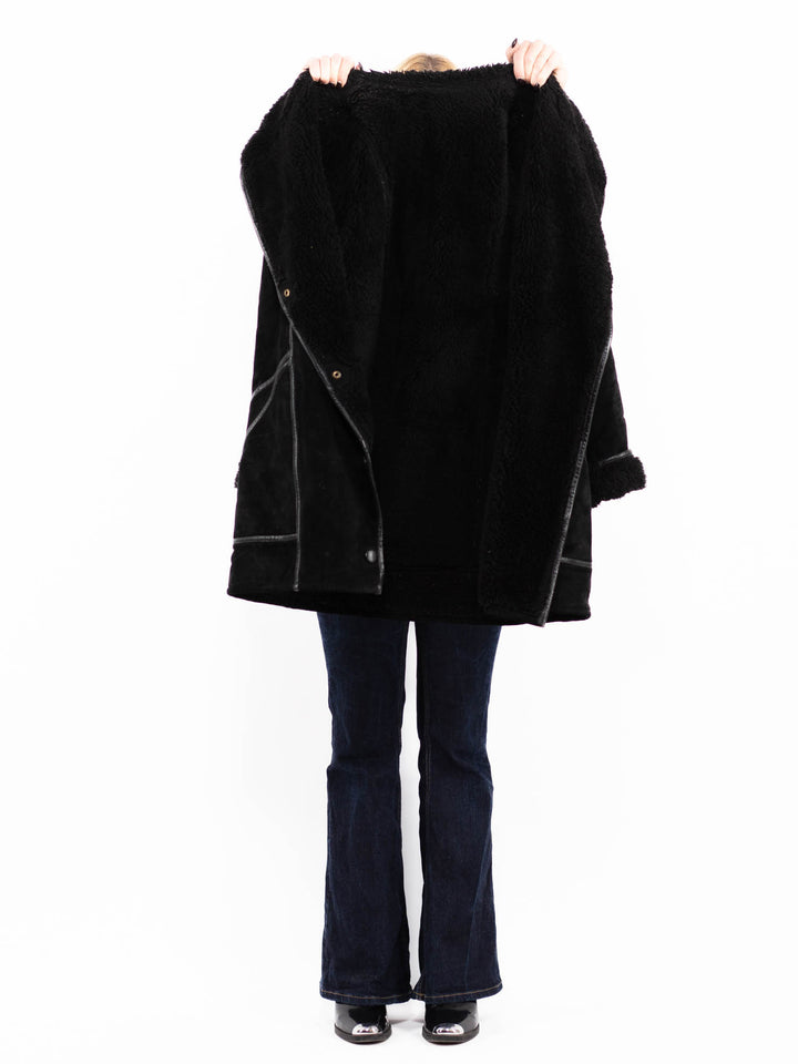 Vintage 90's Women Suede Sherpa Coat in Black
