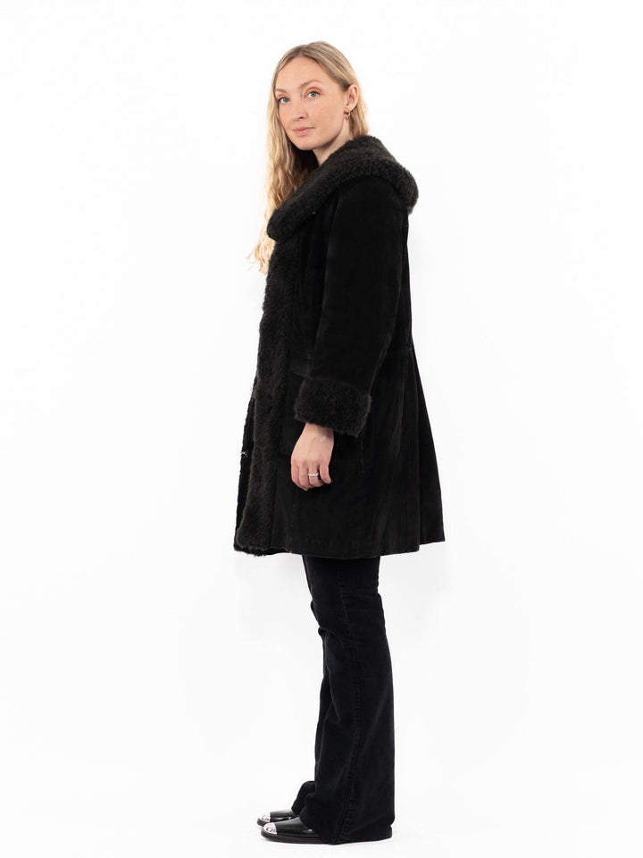 Vintage 90's Women Suede Sherpa Coat in BlackA0952