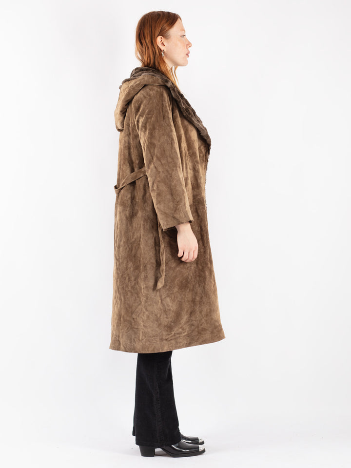 Vintage 90's Women Suede Coat in Brown