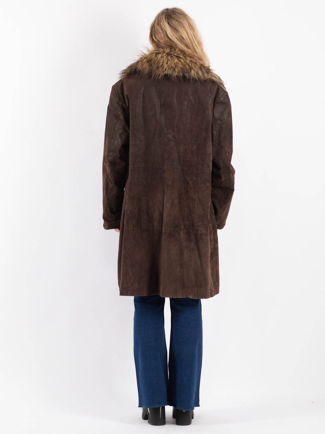 Vintage 90's Women Suede Coat in BrownV9200