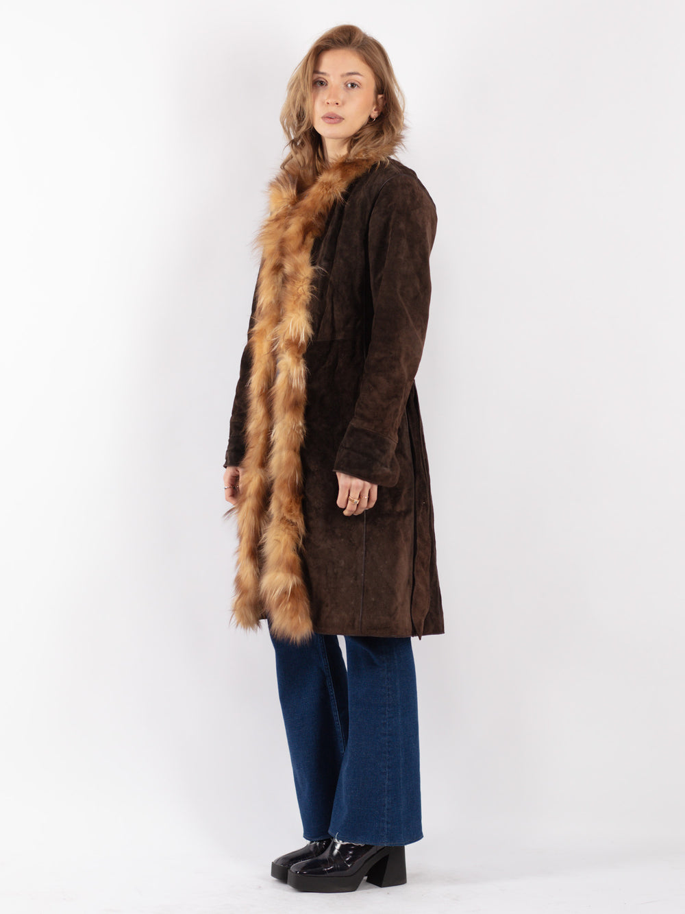 Vintage 90's Women Suede Coat in Brown