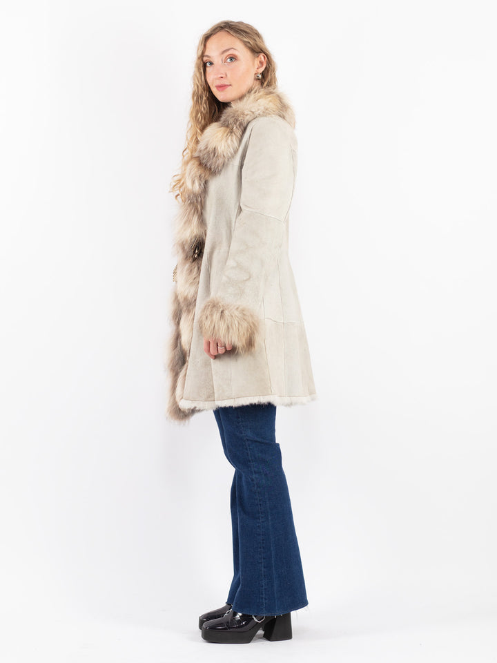 Vintage 90's Women Suede Coat in Beige