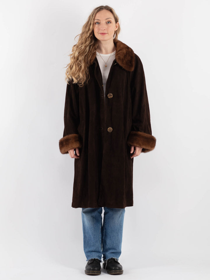 Vintage 90's Women Suede Coat in Brown