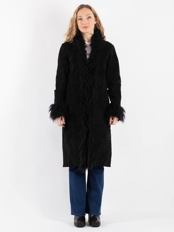 Vintage 90's Women Suede Sherpa Coat in Black