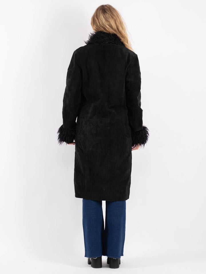 Vintage 90's Women Suede Sherpa Coat in Black