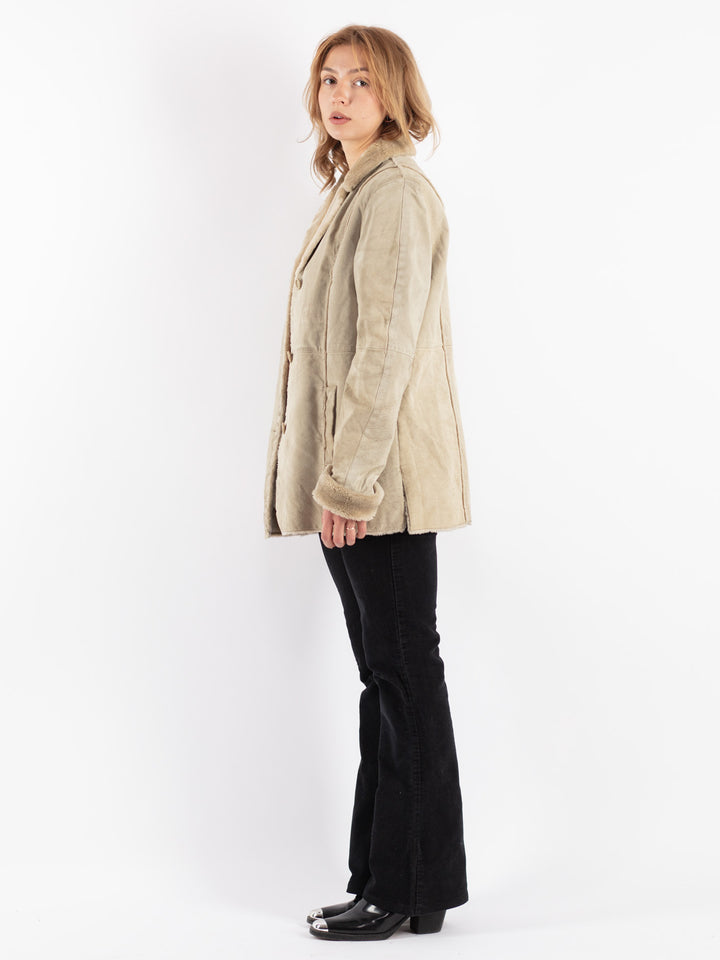 Vintage 90's Women Suede Sherpa Coat in Beige