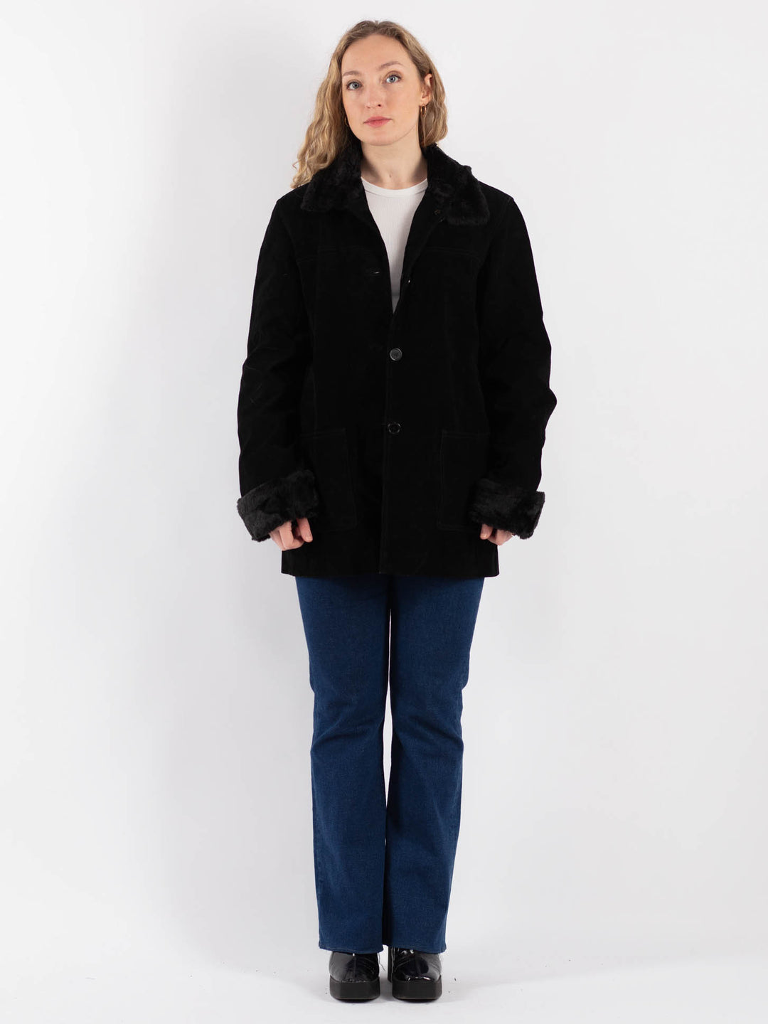 Vintage 90's Women Suede Sherpa Coat in Black