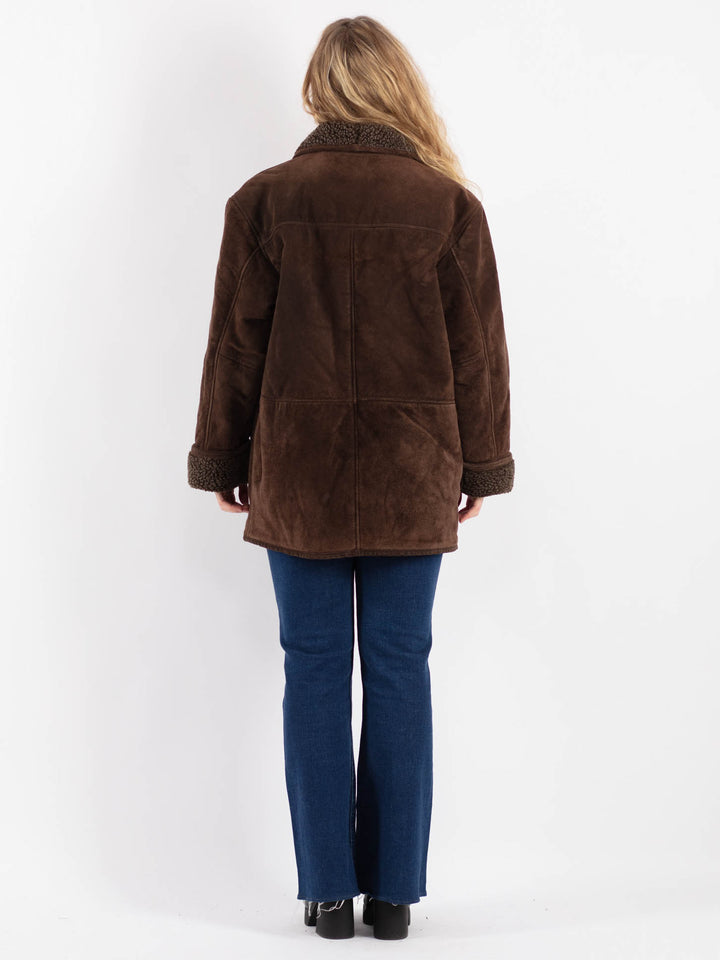 Vintage 90's Women Suede Sherpa Coat in Brown