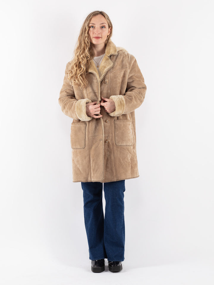Vintage 90's Women Suede Sherpa Coat in Beige