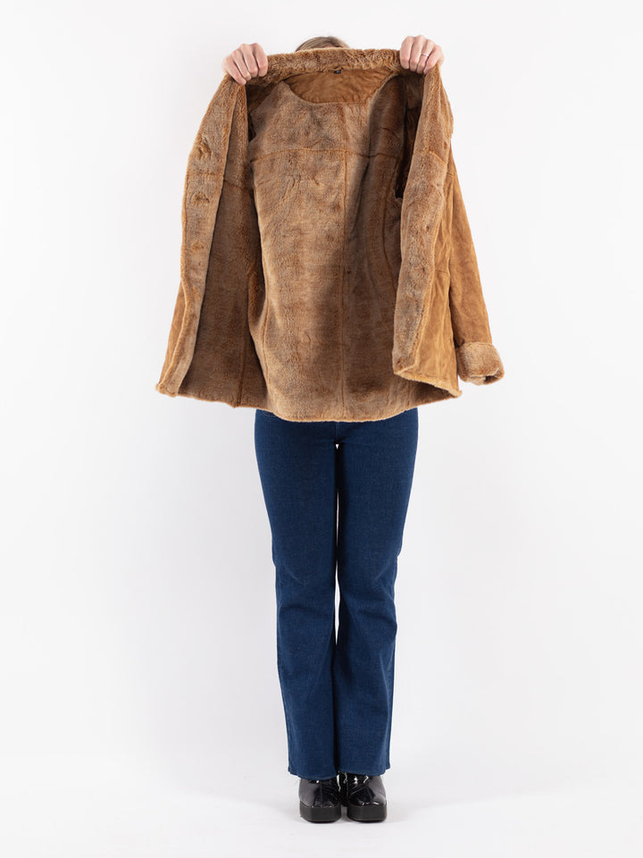 Vintage 90's Women Suede Sherpa Coat in Brown