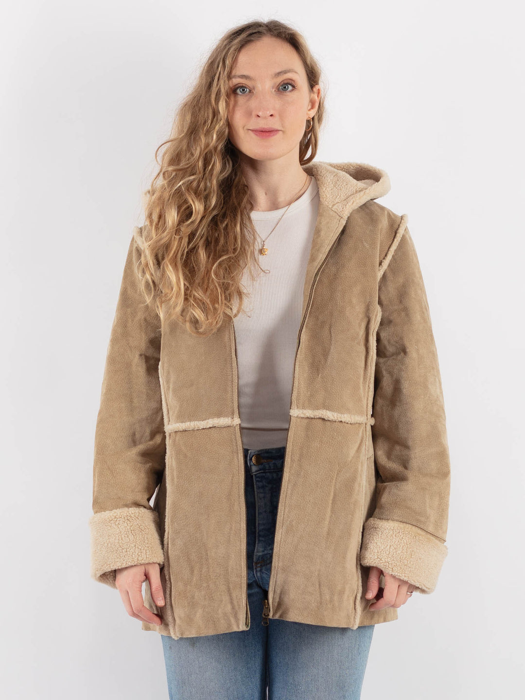 Vintage 90's Women Suede Sherpa Coat in Beige