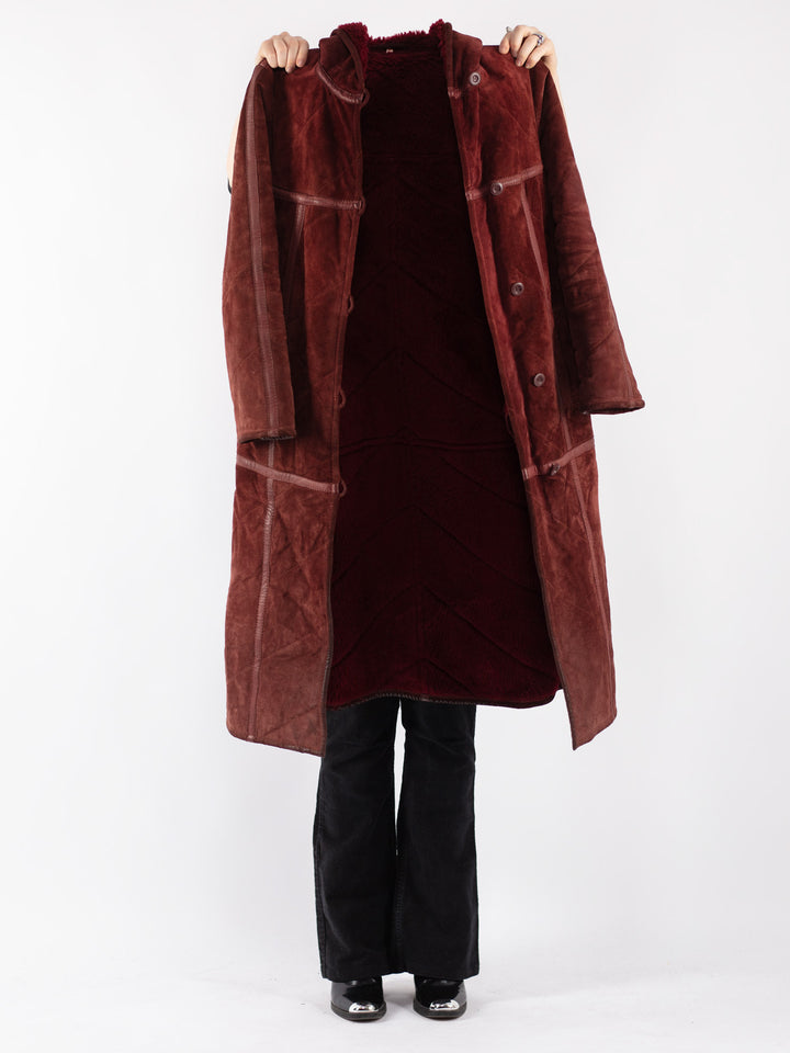 Vintage 90's Women Suede Sherpa Coat in Red