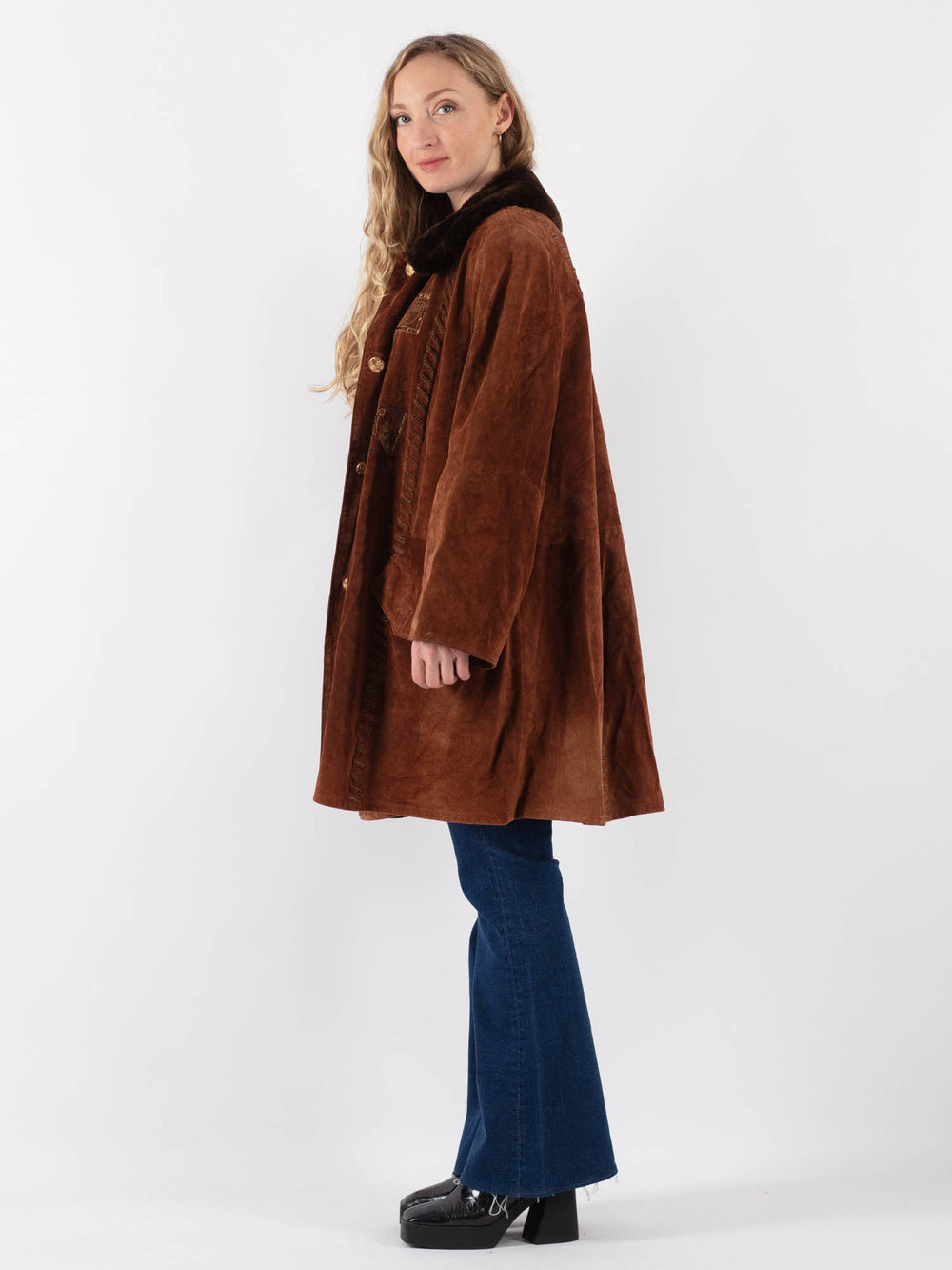 Vintage 90's Women Suede Sherpa in BrownV9410