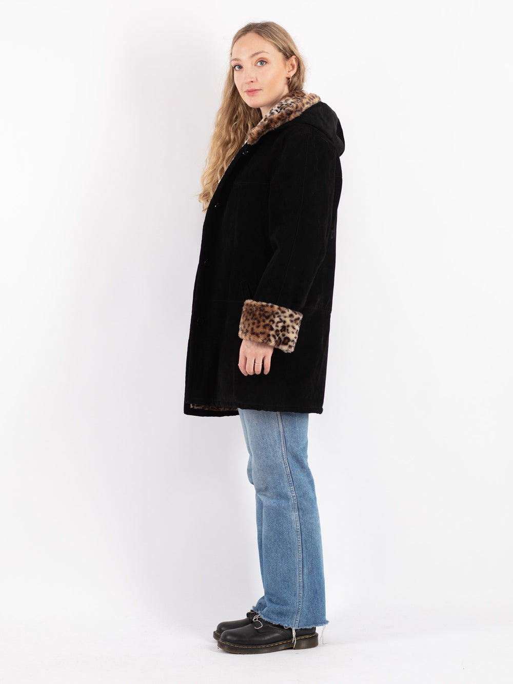 Vintage 90's Women Suede Sherpa Coat in Black