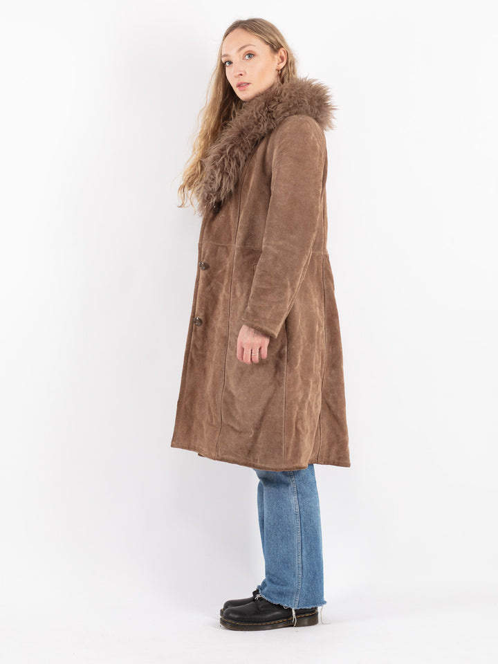 Vintage 90's Women Suede Sherpa Coat in Beige