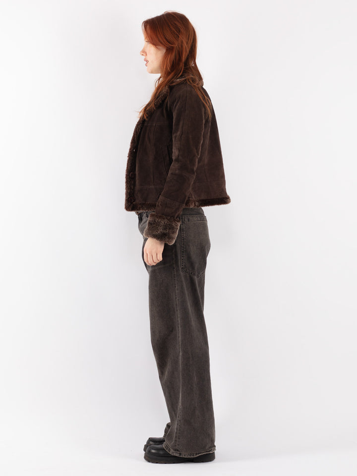 Vintage 90's Women Suede Sherpa Jacket in Brown