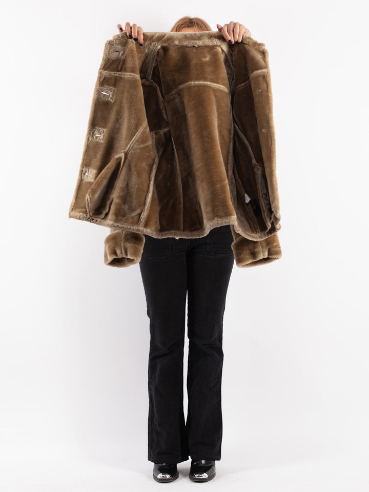 Vintage 90's Women Suede Sherpa Jacket in Beige