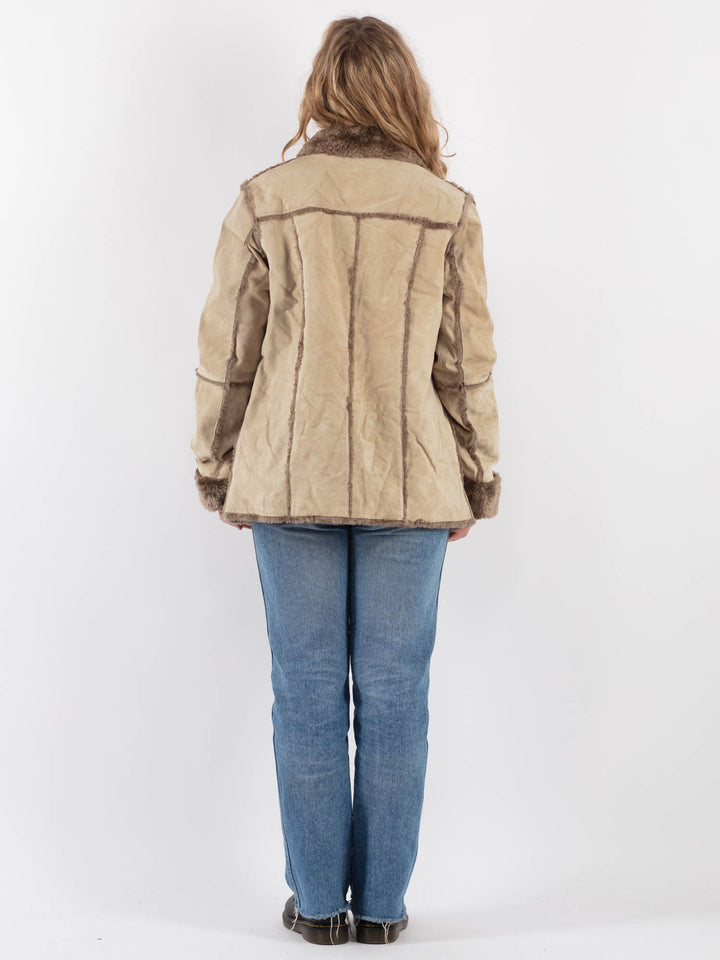Vintage 90's Women Suede Sherpa Jacket in Beige