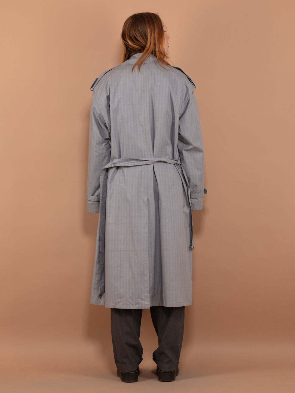 Vintage 90's Women Trench Coat in Light Gray - NorthernGrip